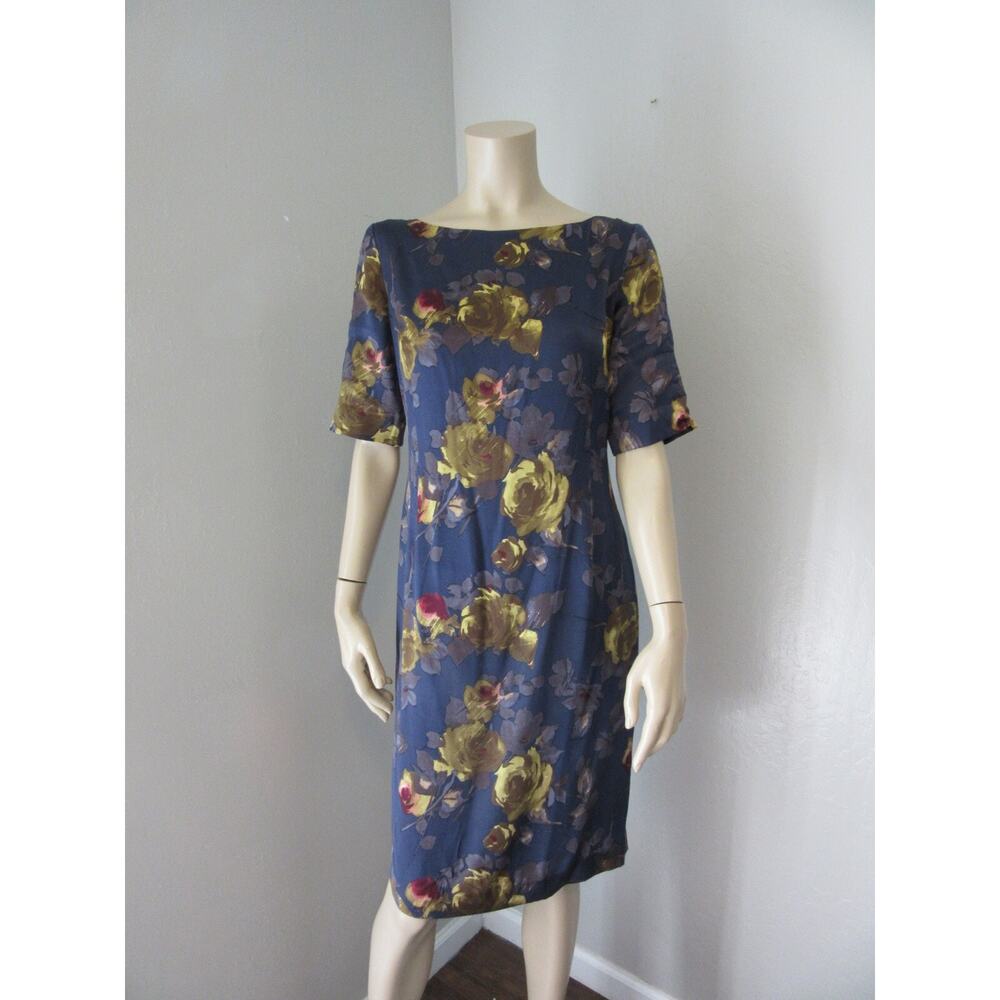 ST. JOHN Blue Floral 6 Short Sleeve Silk Knee Length Career Executive Dress BR17
